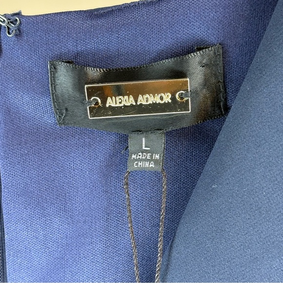 Alexia Admor Dark Navy Blue Long Sleeve V-Neck Dress Size Large NWT - Picture 4 of 10